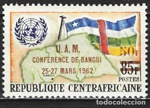 Sellos: Rep. Centroafricana 1962 - Mi 23 - YT 19 - Mapa y bandera - MNH** ( Sobrecargado )
