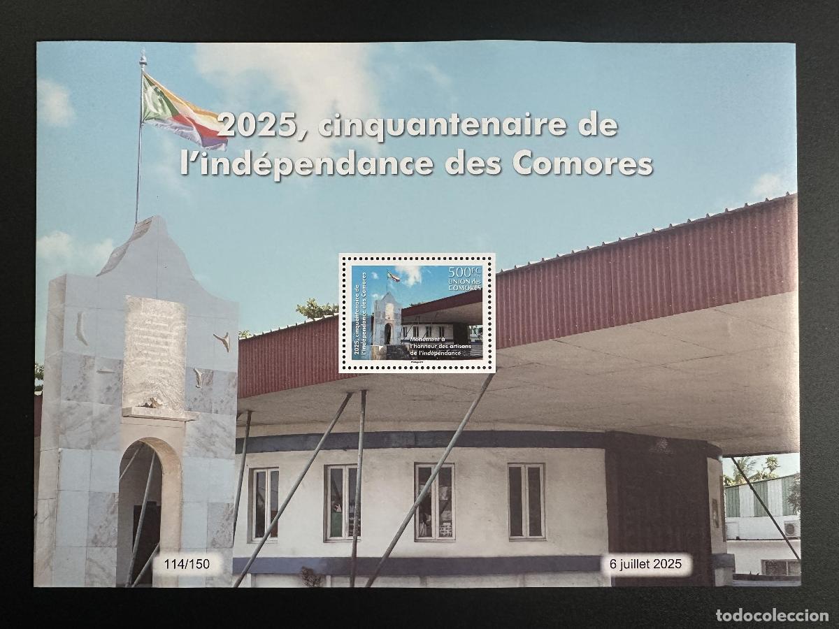Timbres: Comoras 2025 Mi. &iquest;Bl.? Bandera 500F del Monumento a la Independencia 50 aniversario