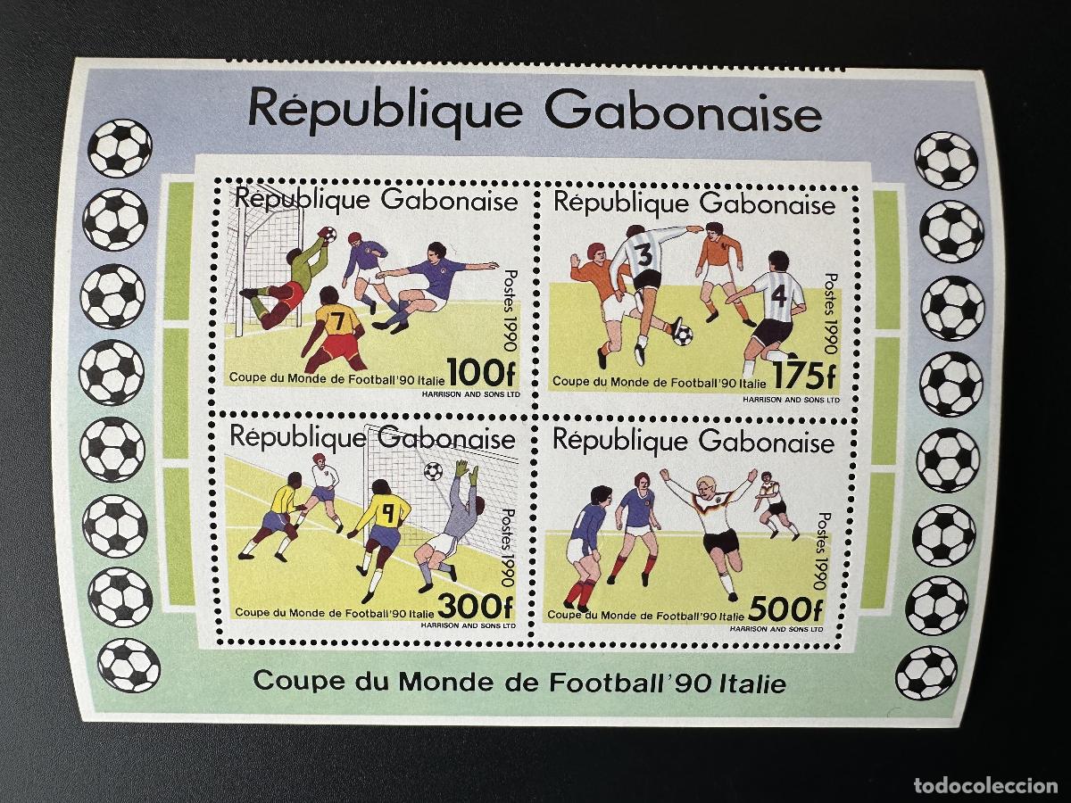Sellos: Gab&oacute;n 1990 M/S Bl. Mi. Variedad A65: Copa Mundial de la FIFA Italia F&uacute;tbol.