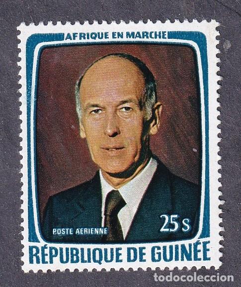 Sellos: GUINEEE Yvert PA n&deg; 136 ** visite du pr&eacute;sident Giscard d'Estaing