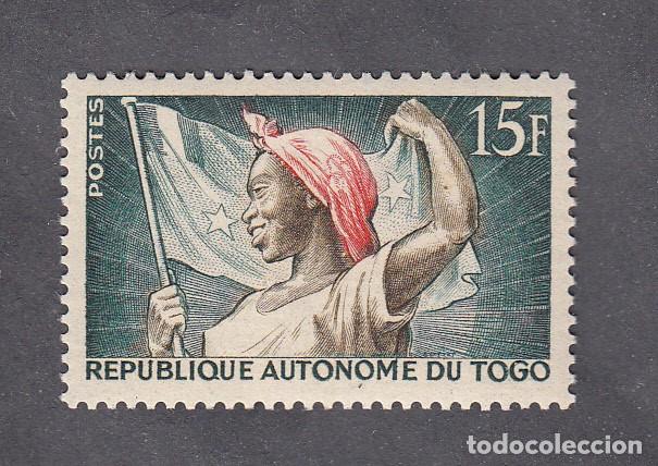 Sellos: TOGO Yvert n&deg; 260 ** drapeau national