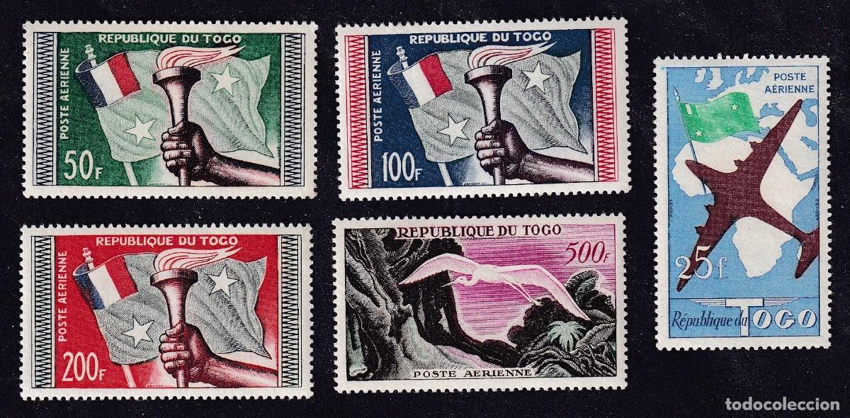 Sellos: TOGO Yvert PA n&deg; 29 &agrave; 33 ** flambeau drapeau et cigogne