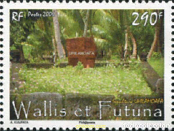 Stamps: 575023 MNH WALLIS Y FUTUNA 2006 SEPULTURA UHILAMDAFA