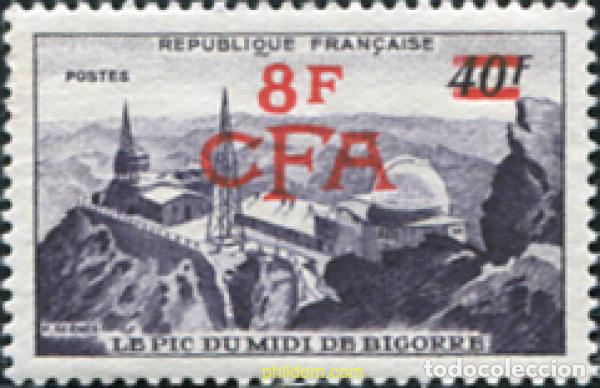 Sellos: 667231 MNH REUNION 1951 SERIE BASICA