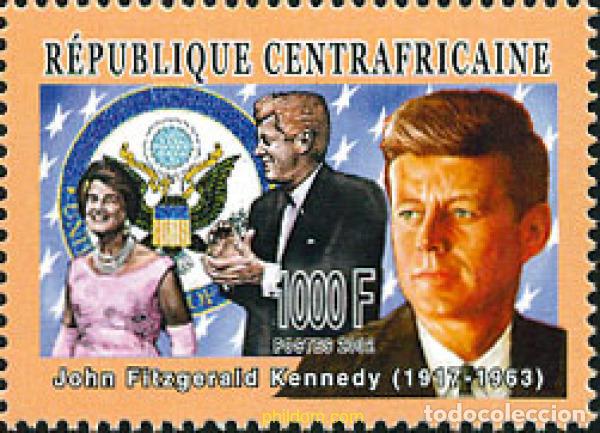 Sellos: 375710 MNH CENTROAFRICANA 2003 PERSONAJES