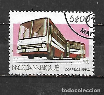 Sellos: 1980: MOZAMBIQUE Transporte vial - Bus articulado, 1978 (CTO)