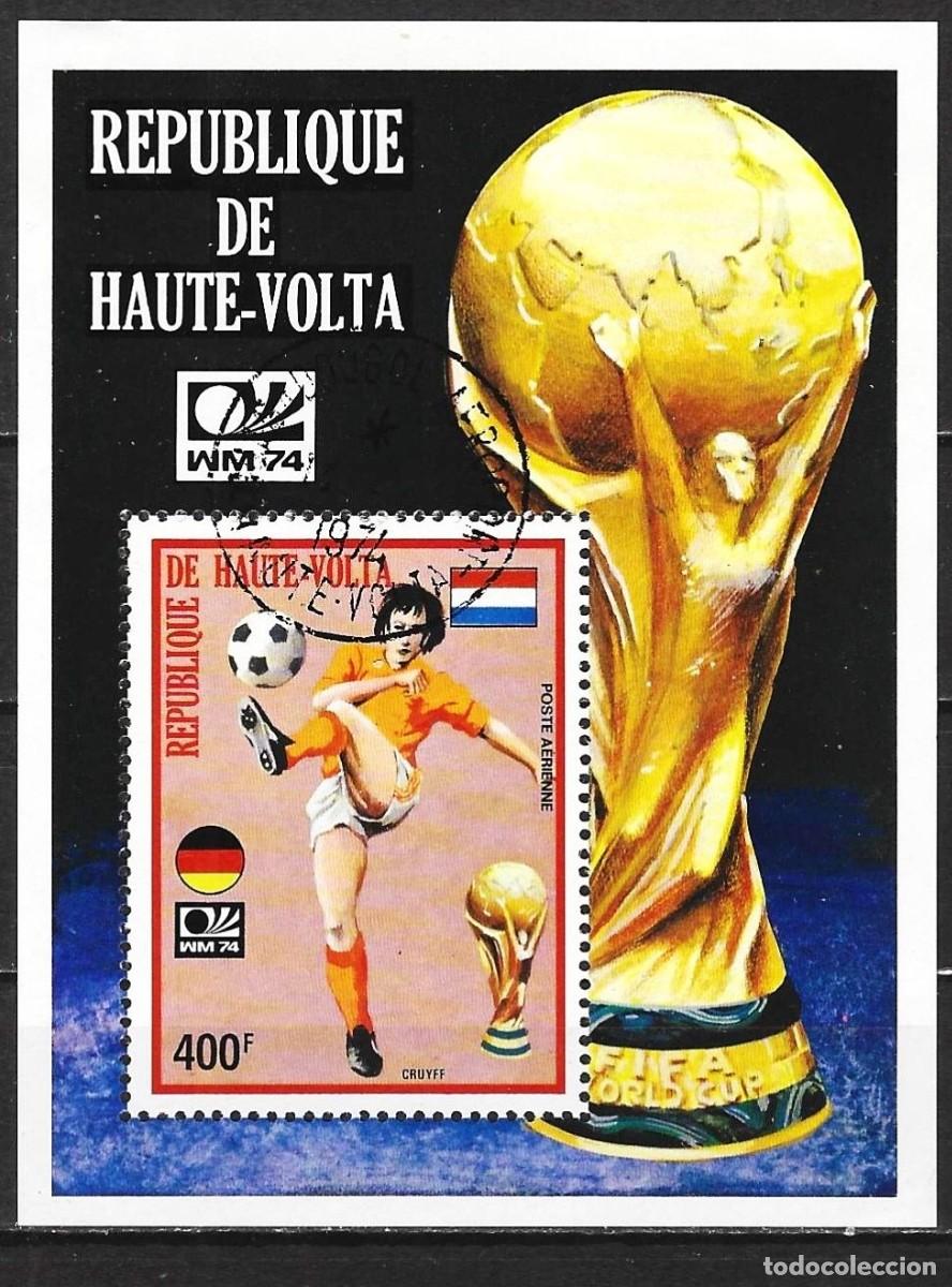 Sellos: Alto Volta 1974 - Mi BL 25 - YT BF 5V - Copa del mundo de futb&oacute;l en Munich