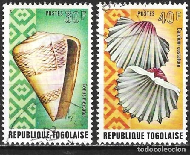 Sellos: Togo 1974 - Mi 1053 & 1054 - YT 820 & 821 - Conchas marinas