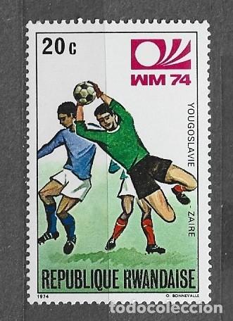 Sellos: Republica de Ruanda 1974 - F&uacute;tbol. Campeonato mundial. R.F. Alemana - 625** - 2000-10