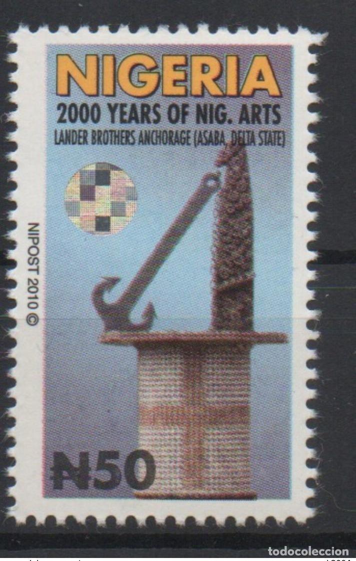Sellos: Nigeria 2010 Mi.848 CON holograma circular
