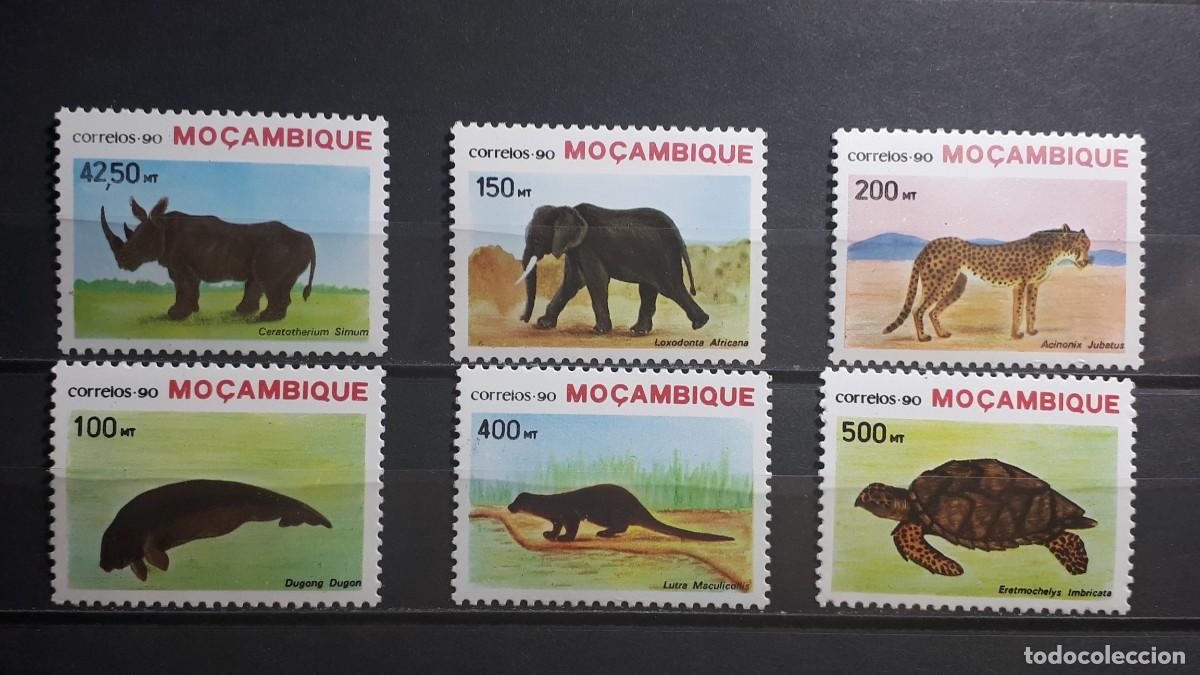 Sellos: MOZAMBIQUE. FAUNA. A&Ntilde;O 1990. **. EDIFIL 1169/73