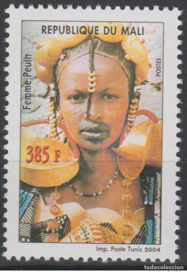Sellos: Mali 2004 Mi. 2610II Hembra Fulbefrau 1 val.