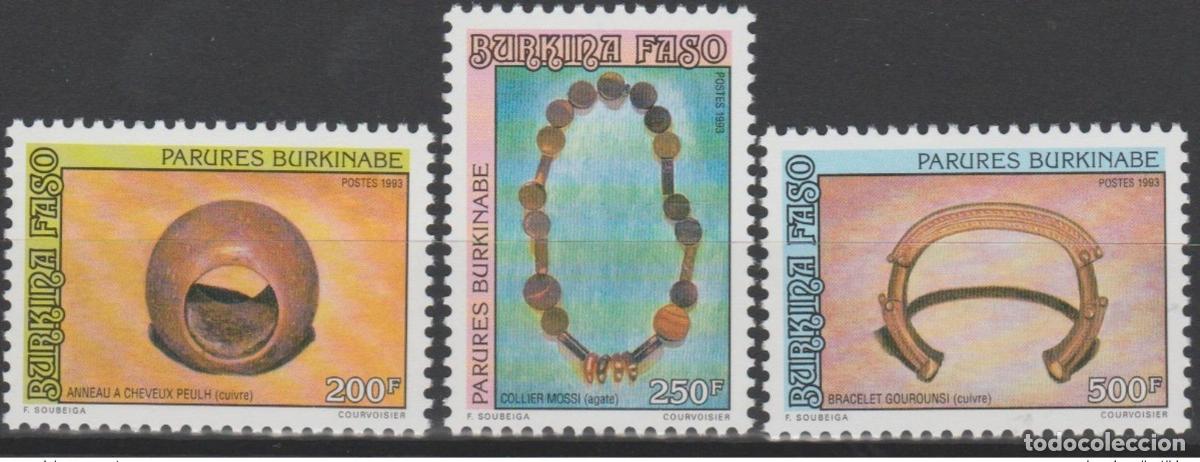 Sellos: Burkina Faso 1993 Mi. 1295 - 1297 Burkinabe Jewelry Schmuck Sets