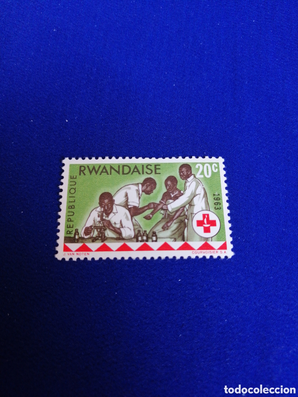 Sellos: REPUBLIQUE RWANDAISE - RUANDA M&Eacute;DICOS - MEDICINA- CRUZ ROJA SELLOS USADOS