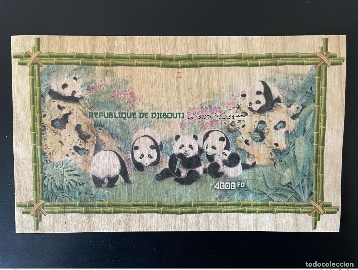 Sellos: Yibuti 2019 2020 IMPERF ND Mi. Bl. 1427 Arte chino Panda Pandas Wildlife Wood