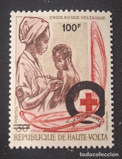 Stamps: Alto Volta 1971 Mi. 349 sobrecargado Cruz Roja enfermera vacunaci&oacute;n