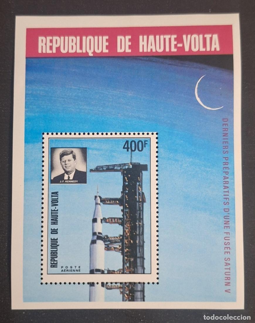 Briefmarken: Alto Volta 1973 Mi. Bl. 16 ND cohete Saturno V Kennedy espacio NASA