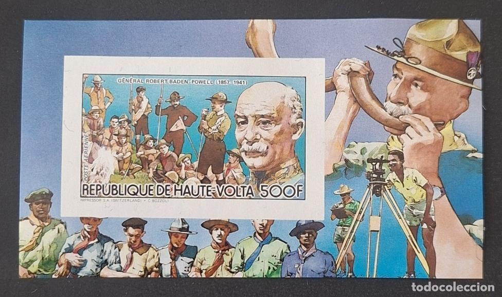 Sellos: Alto Volta 1984 Mi. 945 (Bl.) ND Escultismo Baden-Powell Scouts