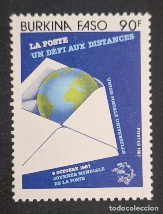 Sellos: Burkina Faso 1987 Mi. 1145 D&iacute;a Mundial del Correo UPU sobre globo