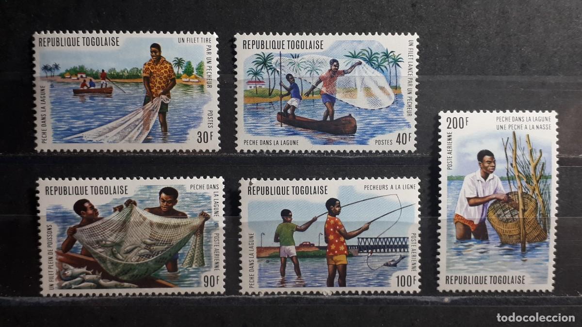 Sellos: TOGO. A&Ntilde;O 1974. **. YVERT 809/10. A&eacute;reo 236/8