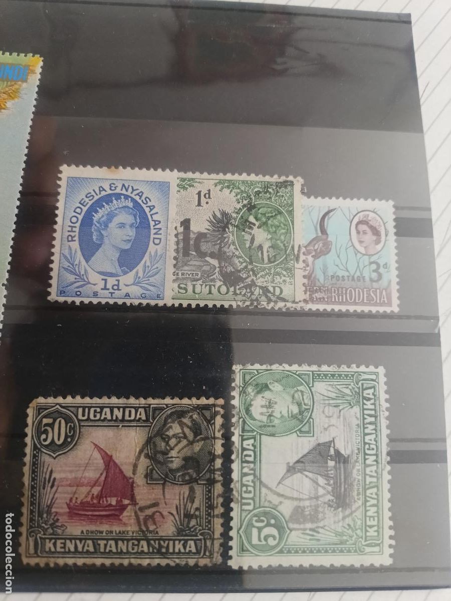 Sellos: Rhodesia, Basutoland, Uganda, lote de sellos