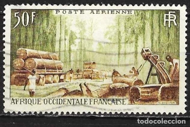 Sellos: &Aacute;frica occidental francesa (AOF) 1954 - Mi 67 - YT A18 - Explotaci&oacute;n forestal ( A&eacute;reo )
