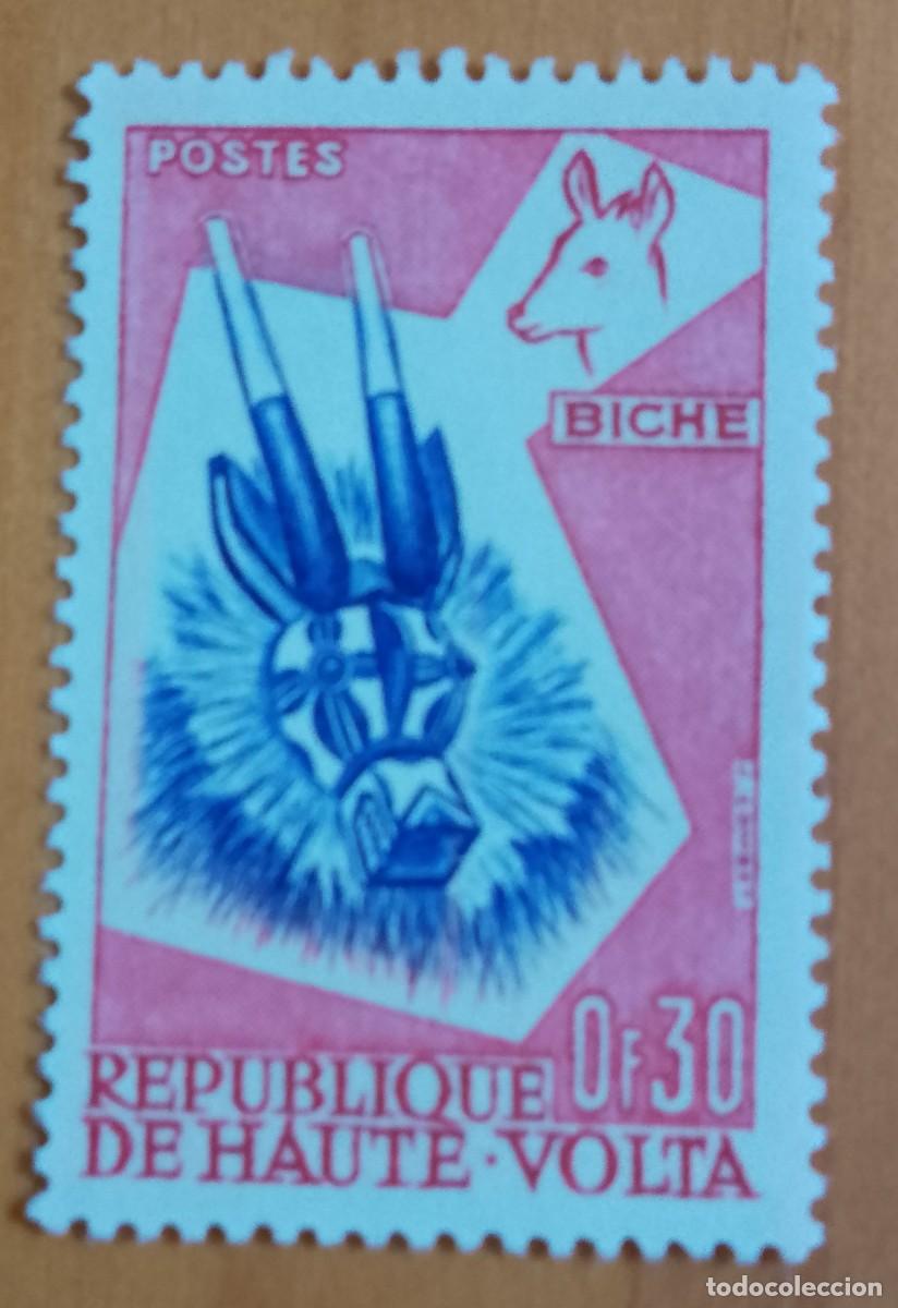 Sellos: ALTO VOLTA - 0,30 F - A&Ntilde;O 1971 - BICHE, CIERVA, M&Aacute;SCARA DE ANIMAL - VER DESCRIPCI&Oacute;N