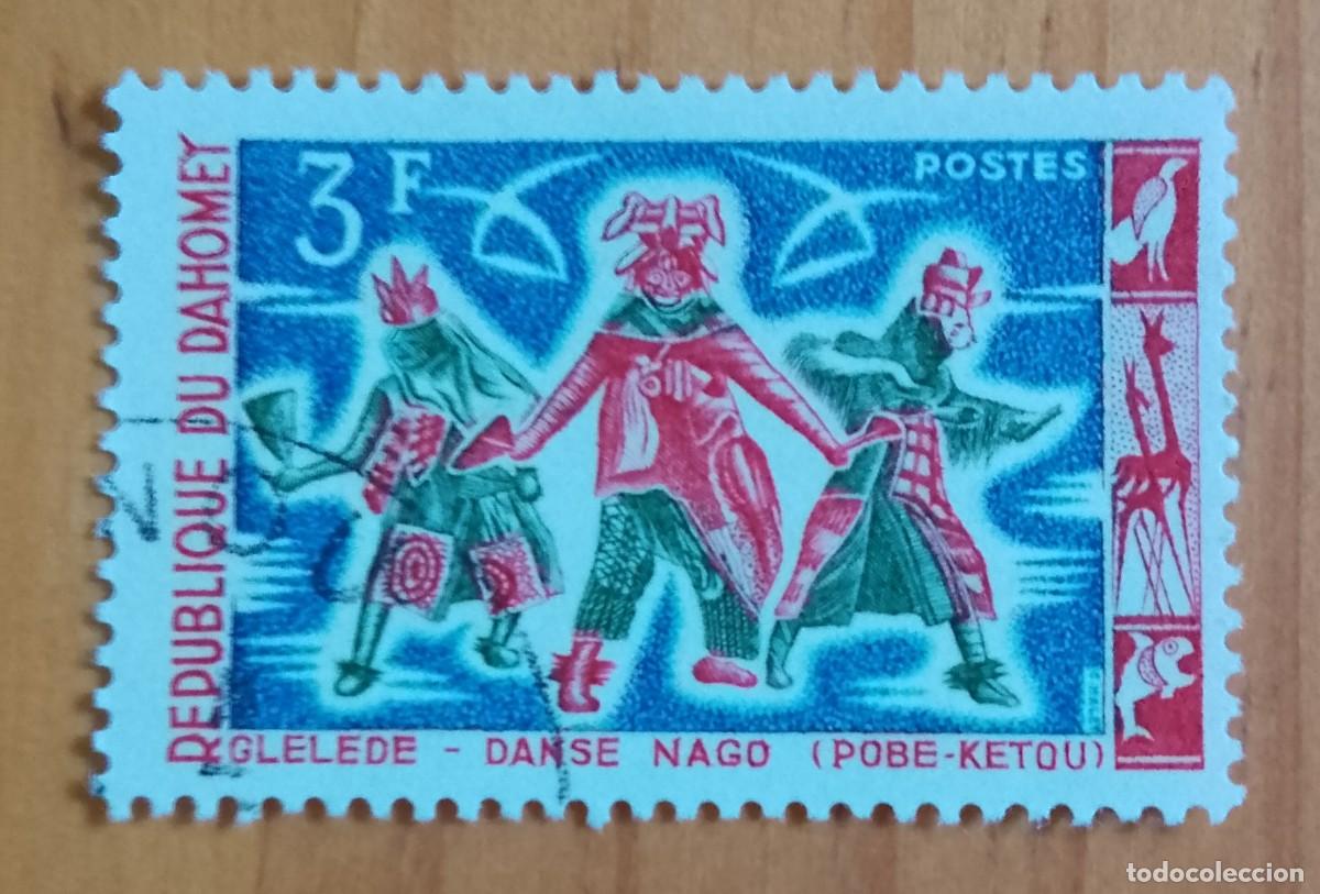 Sellos: DAHOMEY - 3 F - CEREMONIA RITUAL, DANZA NAGO - VER DESCRIPCI&Oacute;N