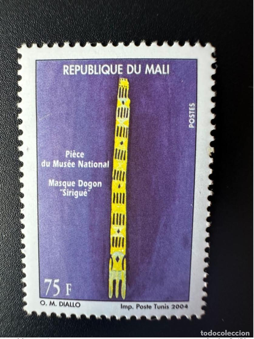 Sellos: Mali 2004 Mi. 2597II Pieza del Museo Nacional M&aacute;scara dog&oacute;n &laquo;Sirigu&eacute;&raquo; Art 1 val.