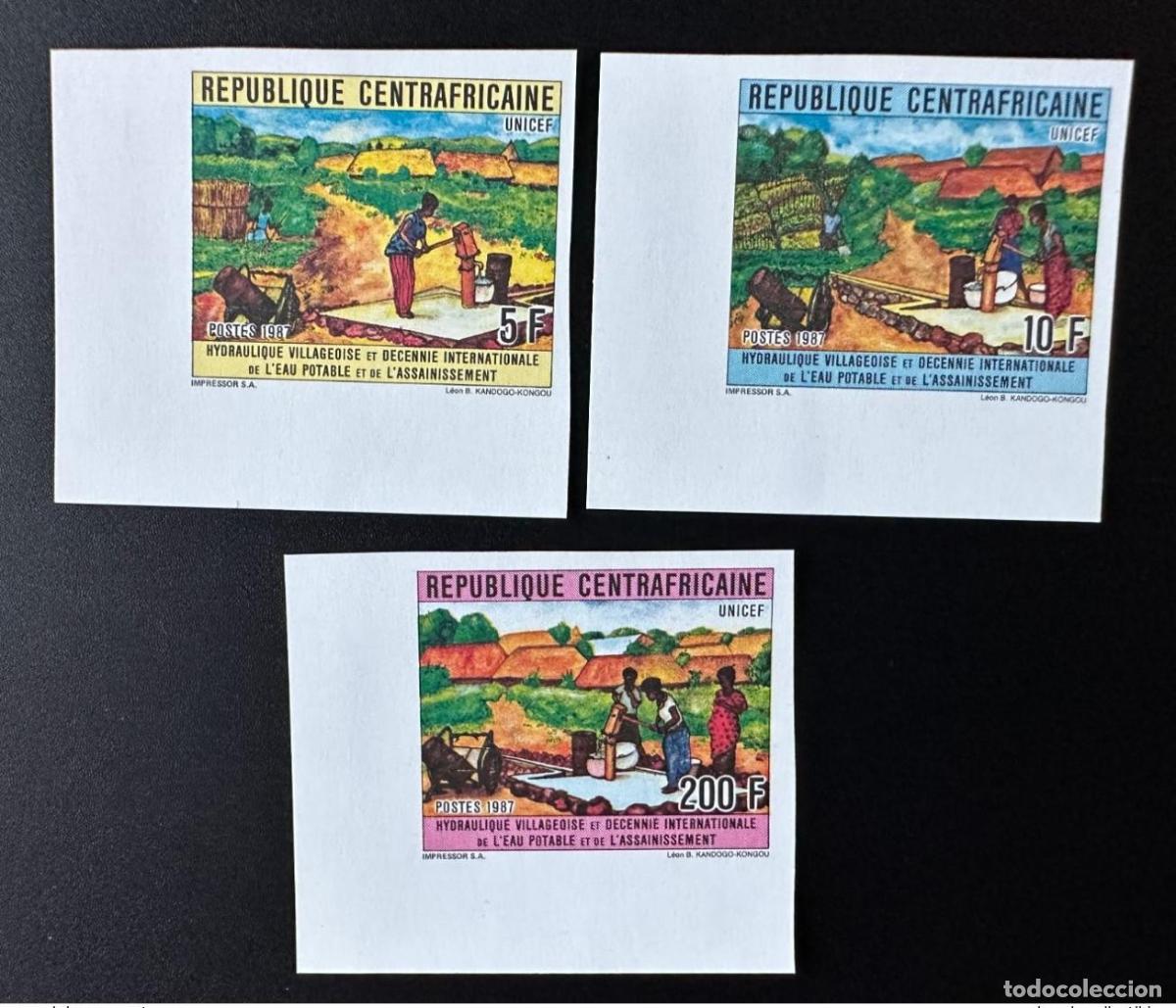 Timbres: &Aacute;frica Central 1987 Mi. 1297 - 1299 ND UNICEF Hydraulics Villageoise water