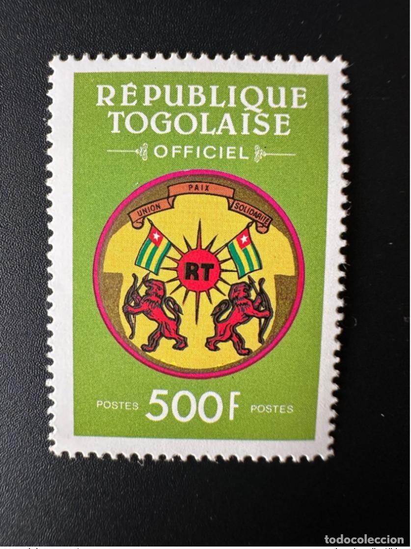 Sellos: Bandera de servicio oficial Togo 1991 Mi. 9500F escudo armas