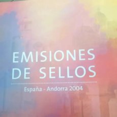 Sellos: LIBRO COMPLETO OFICIAL DE CORREOS VALORES EN EL TIEMPO 2004 - SELLOS DE ESPAÑA Y ANDORRA