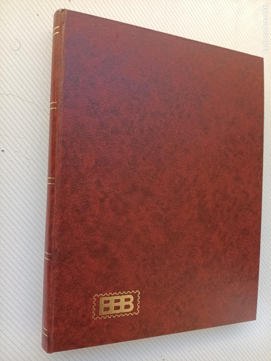 Sellos: Album de sellos nuevo de 16 hojas. Cartulina negra