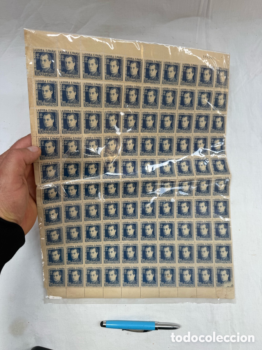 Sellos: Antiguo pliego,100 sellos,Jose Antonio!Guerra Civil!