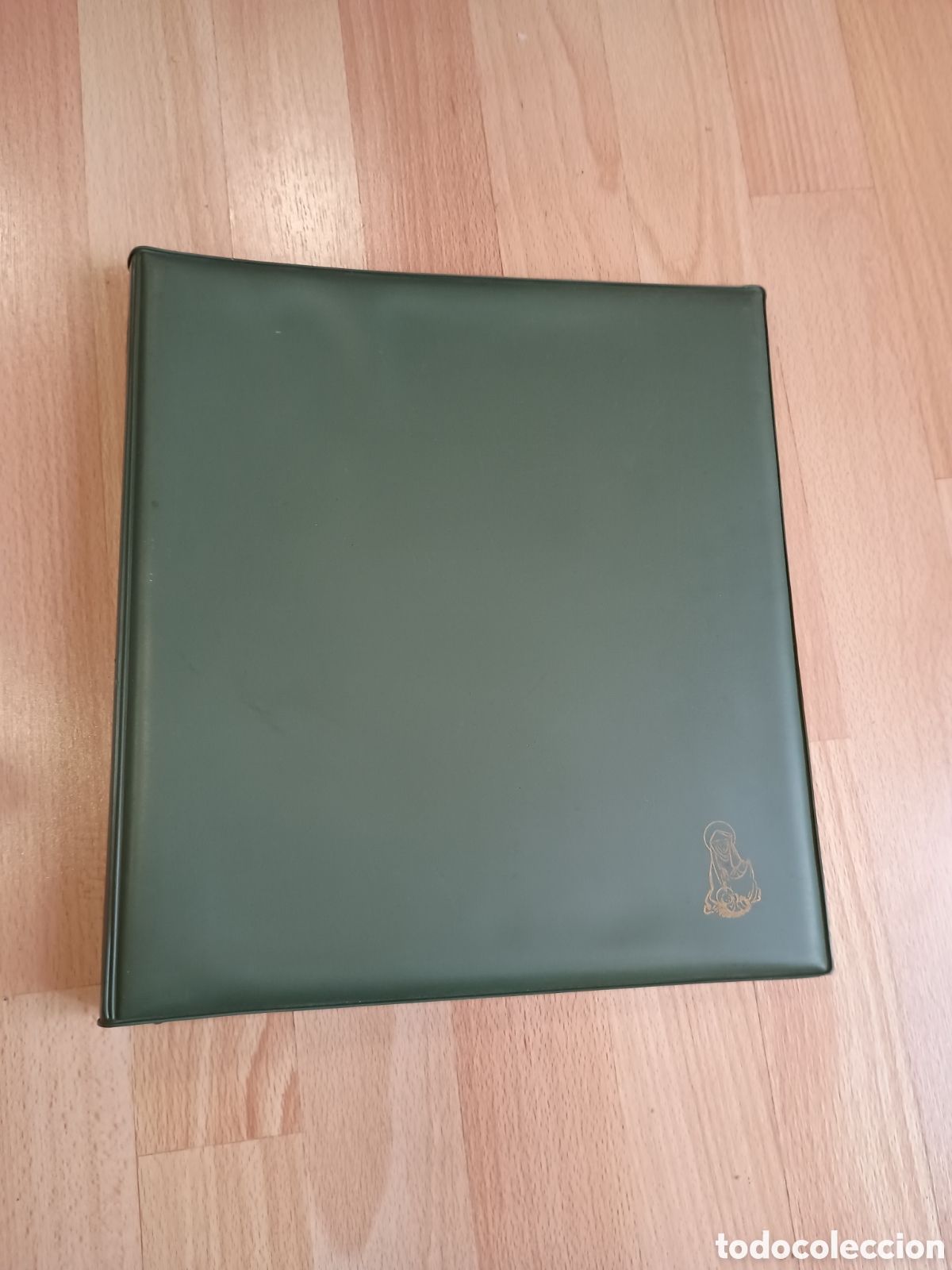 Sellos: TAPA DE &Aacute;LBUM DE SELLOS - COLOR VERDE - MODELO PL&Aacute;STICO