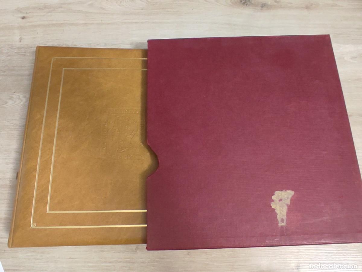 Stamps: M16 Album marron claro CREAFIL con cajetin buen estado