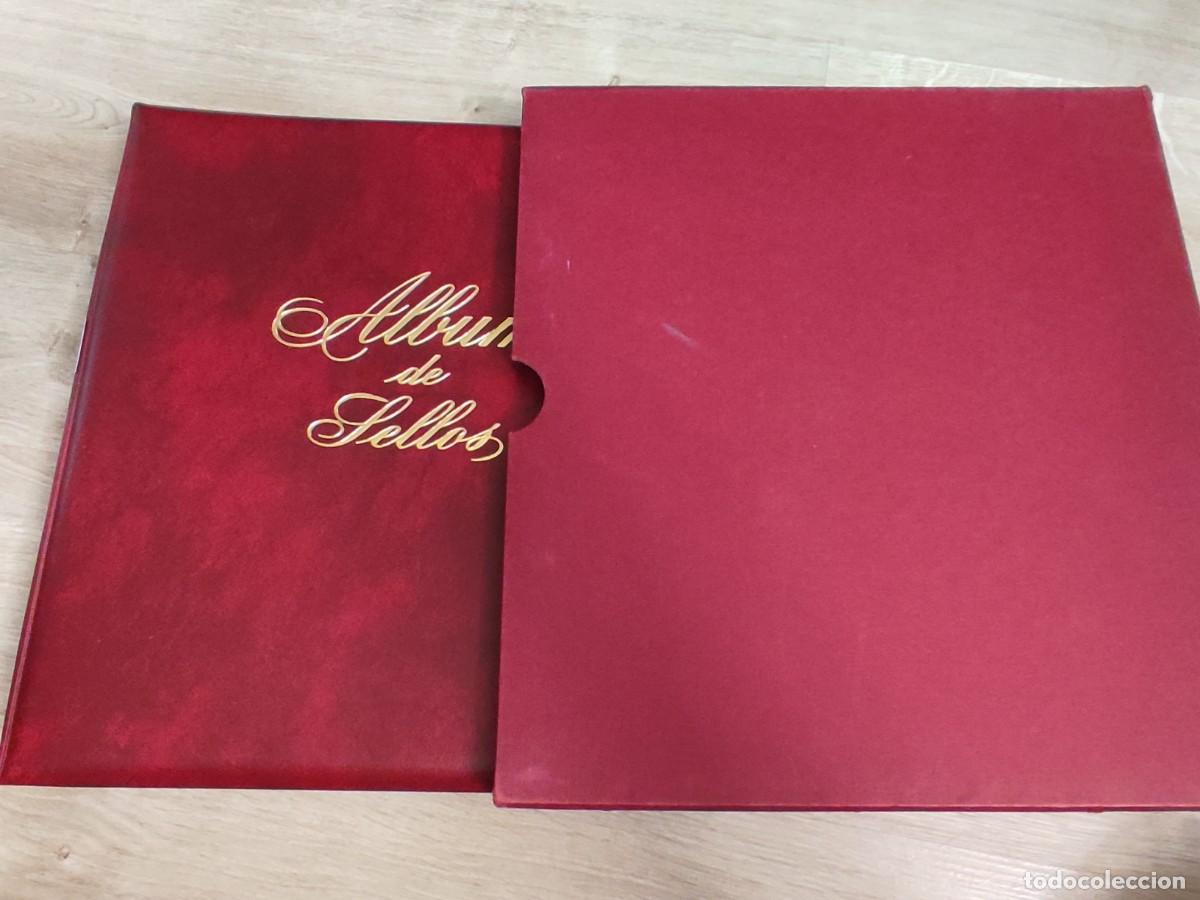 Briefmarken: M26 Album rojo FILABO con cajetin buen estado