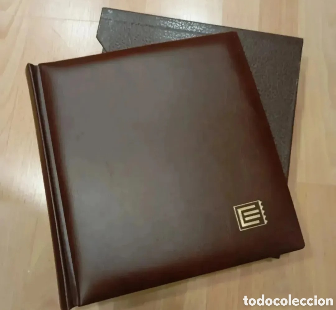 Sellos: TAPA DE &Aacute;LBUM DE SELLOS CON CAJET&Iacute;N - MARCA EDIFIL - MODELO GRAN LUJO - COLOR MARR&Oacute;N