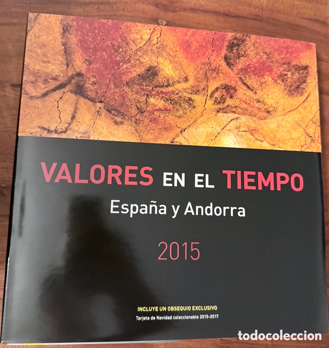 Sellos: Libro valores en el tiempo 2015 con filoestuche sin sellos