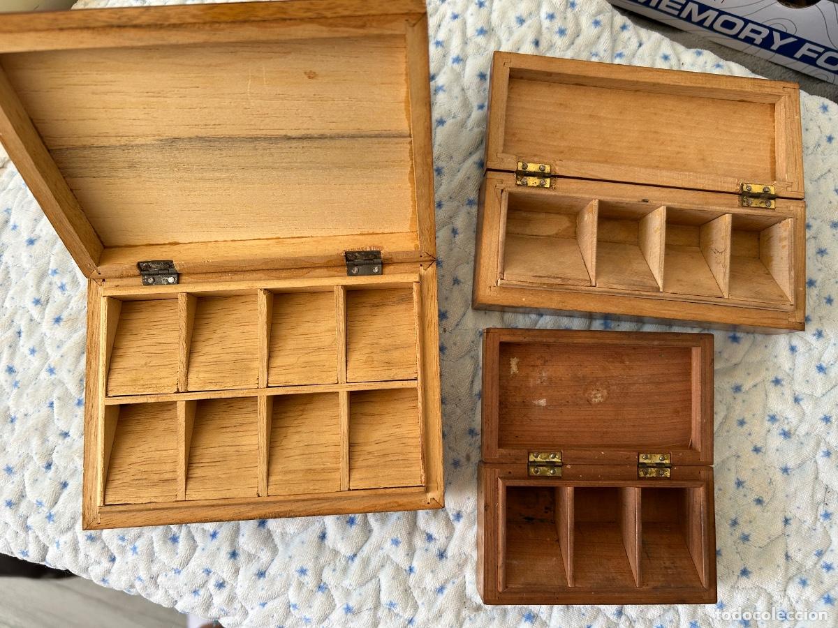 Sellos: LOTE 3 ANTIGUAS CAJAS DE MADERA PARA SELLOS &ndash; CLASIFICADORES FILAT&Eacute;LICOS &ndash; UNA CON MARQUETER&Iacute;A