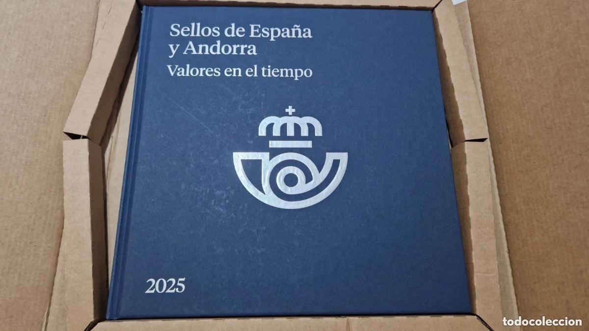 Sellos: LIBRO DE CORREOS DE SELLOS DE ESPA&Ntilde;A Y ANDORRA 2025. SIN SELLOS.