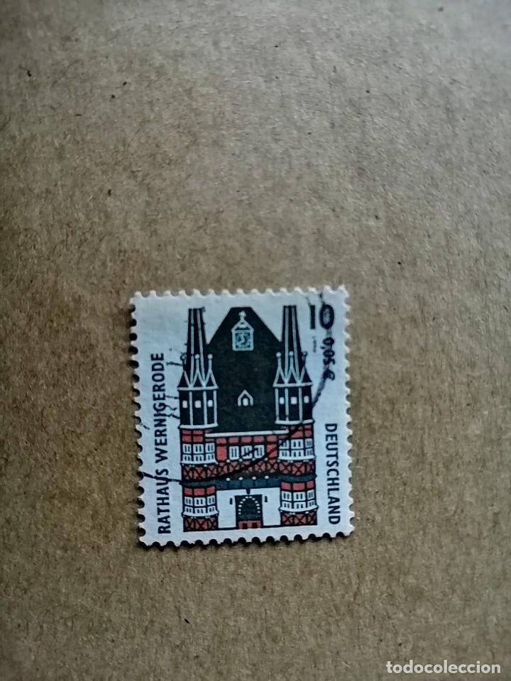 Sellos: ALEMANIA - VALOR FACIAL 10 - EDIFICIOS: RATHAUS WERNIGERODE - Foto 1