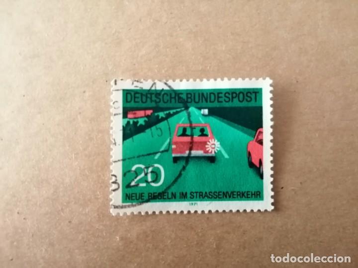 Stamps: ALEMANIA - VALOR FACIAL 20 - A&Ntilde;O 1971 - NUEVAS REGLAS DE TR&Aacute;FICO - MI 672 YV 532