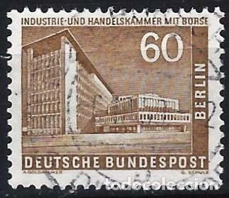 Sellos: BERL&Iacute;N 1956 - EDIFICIOS, C&Aacute;MARA DE INDUSTRIA Y COMERCIO - USADO - Foto 1