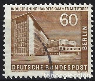 Sellos: BERL&Iacute;N 1956 - EDIFICIOS, C&Aacute;MARA DE INDUSTRIA Y COMERCIO - USADO - Foto 1
