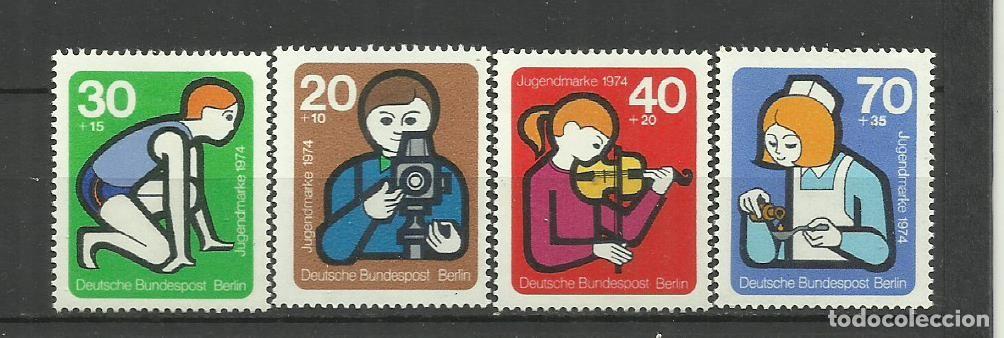Francobolli: ALEMANIA- BERLIN 1974- ** SERIE COMPLETA