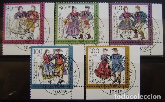 Selos: ALEMANIA - YVERT N&ordm; 1528/13 - TRAJES REGIONALES - LOS DE LA FOTO -
