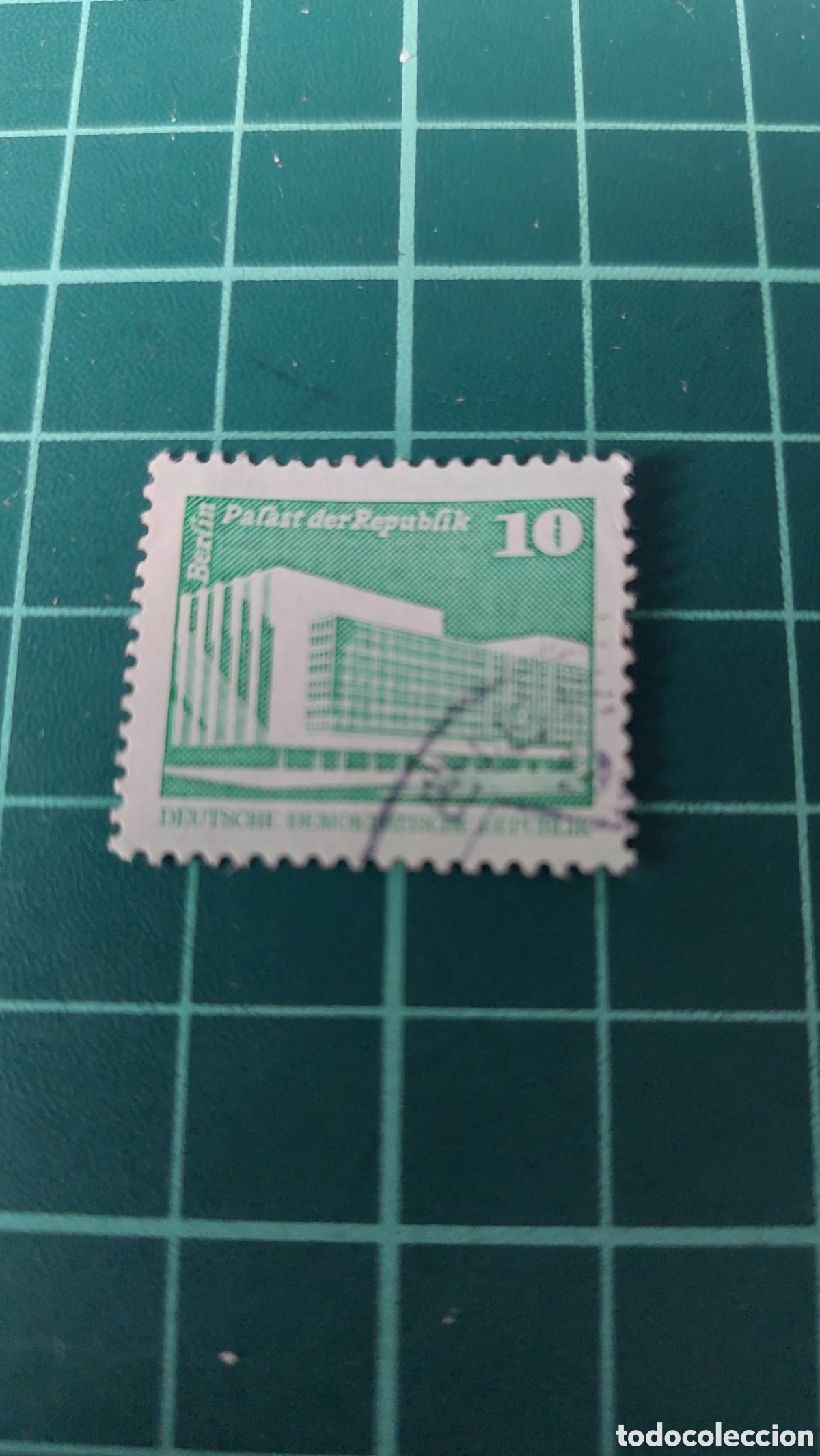 Sellos: Alemania democr&aacute;tica edificios arquitectura usado lujo - Foto 1