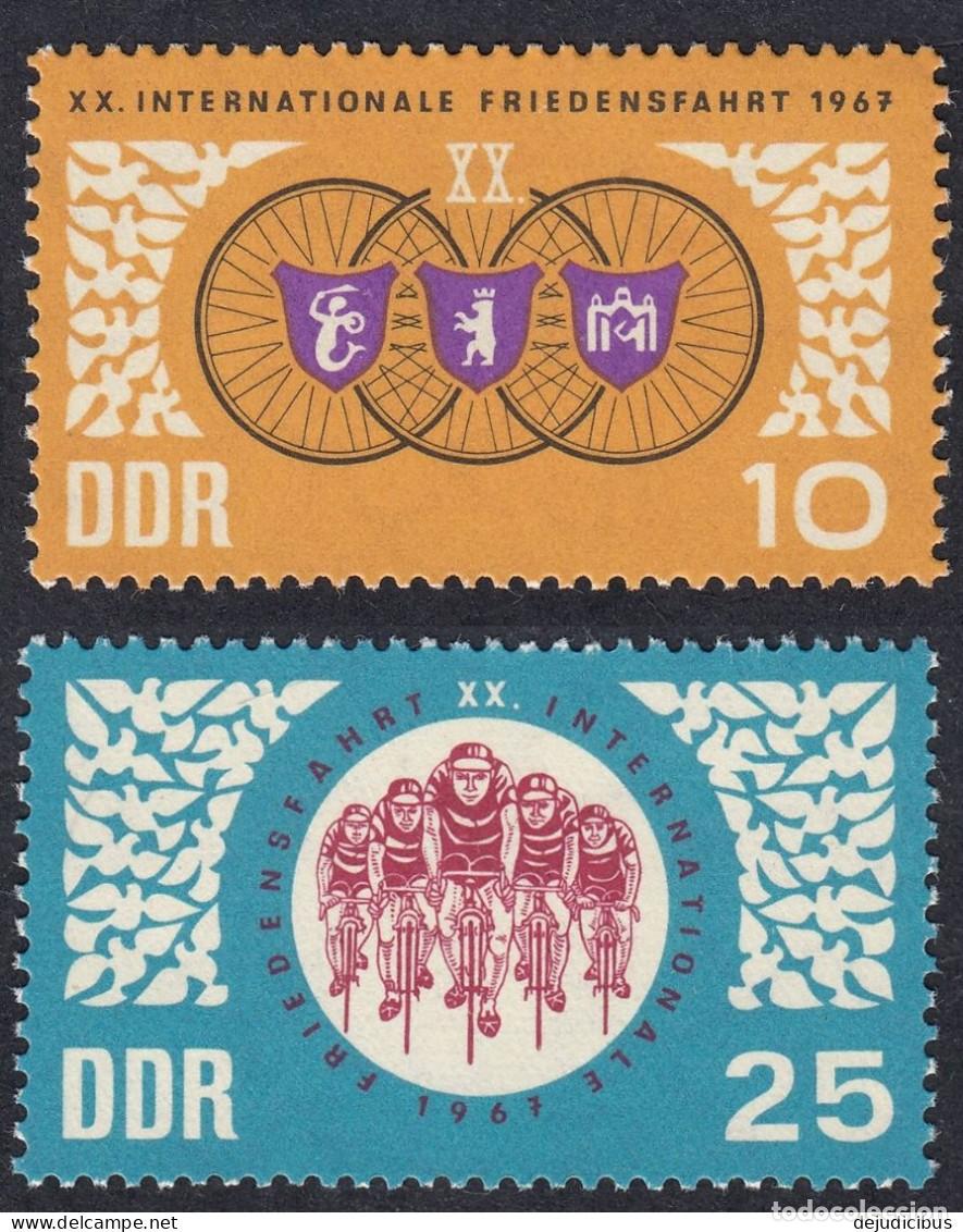 Stamps: SELLOS** DE ALEMANIA DEMOCRATICA 1967, YT 975/ 76
