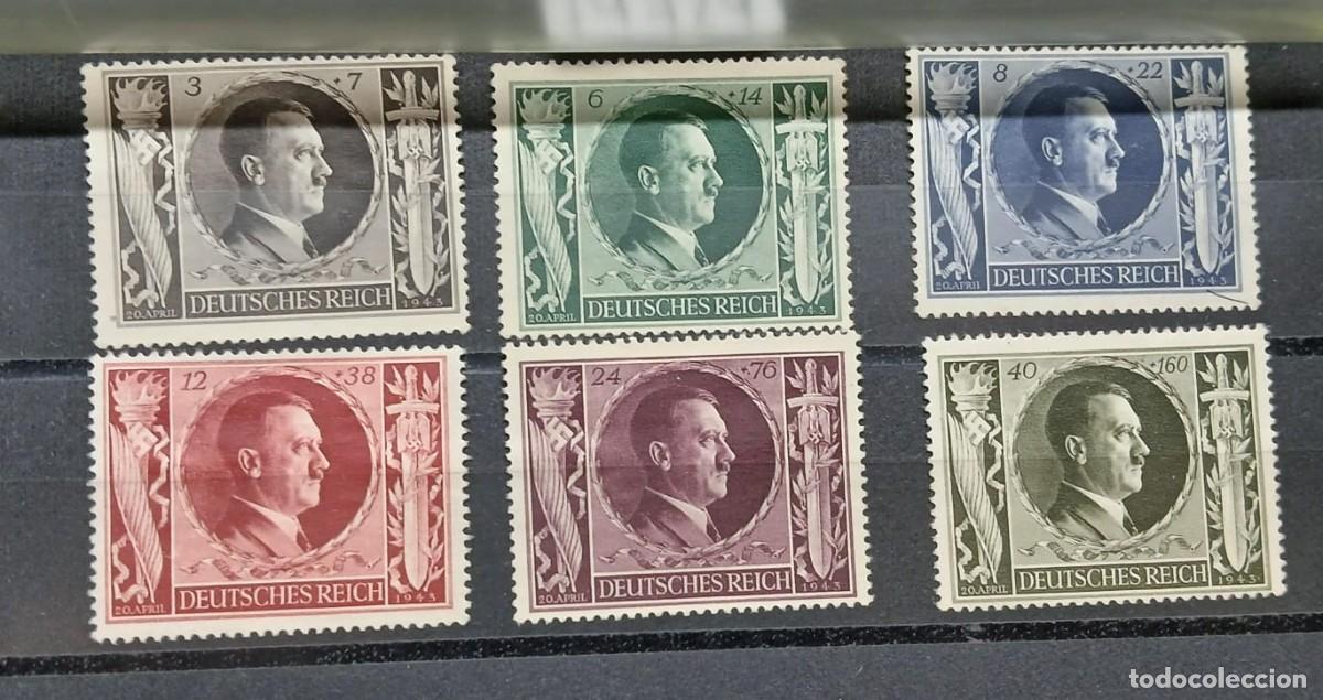 Sellos: Aniversario de Hitler con error de placa - Foto 1